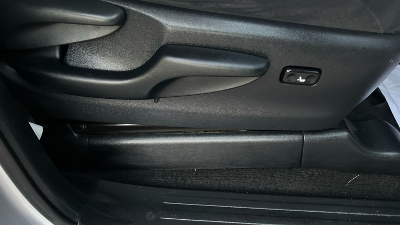 Toyota Land Cruiser Lwb Diesel 2.8D 204 Active Commercial Auto